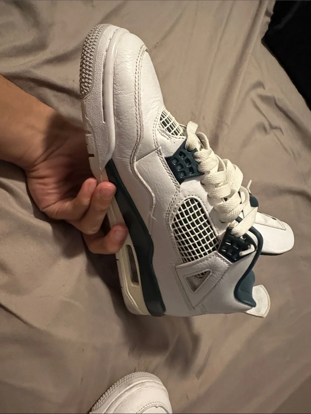 Jordan 4 oxidized green size 7| no original box